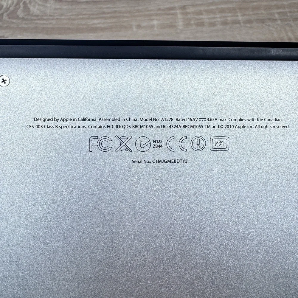 Apple MacBook Pro 13 Mid 2012 A1278‎ i5 2.5GHz 4GB 500GB HDD Catalina